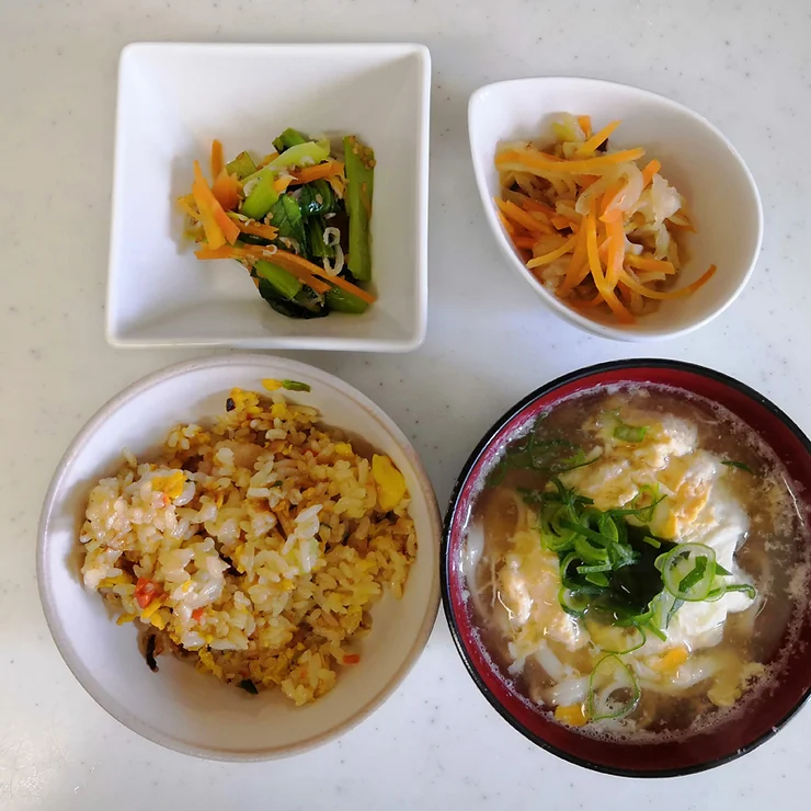 今日の昼ごはん　4/9