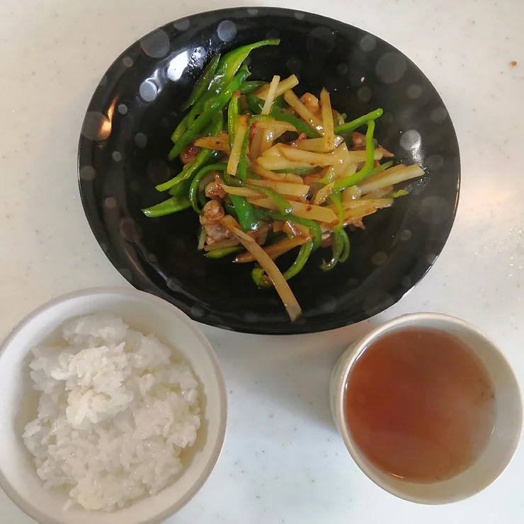 今日の昼ごはん　3/30